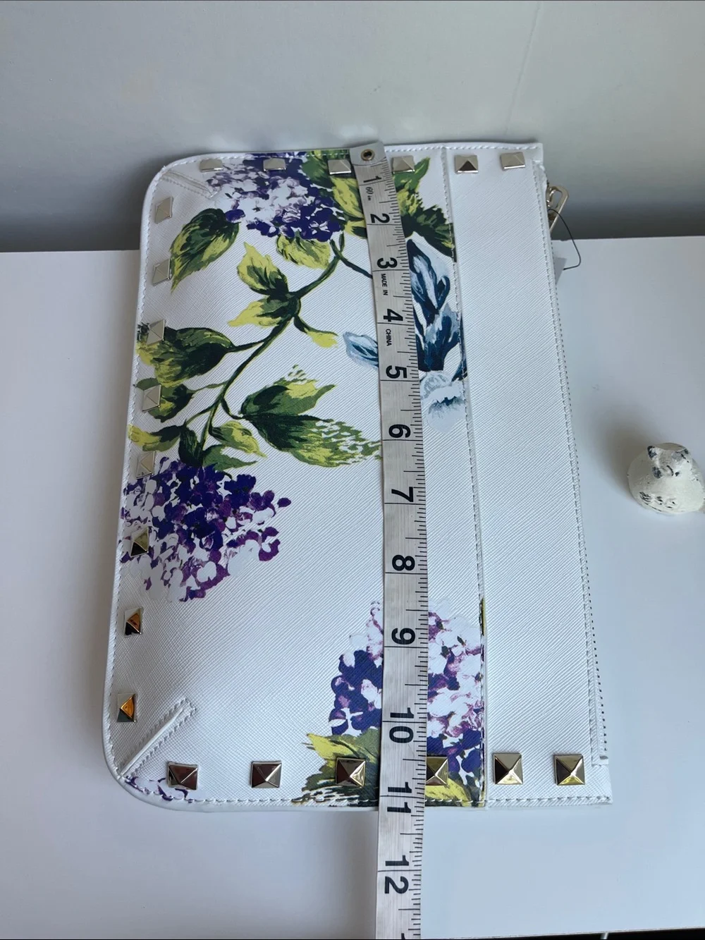 White House Black Market Clutch New With Tag 🏷️ - Picture 7 of 12